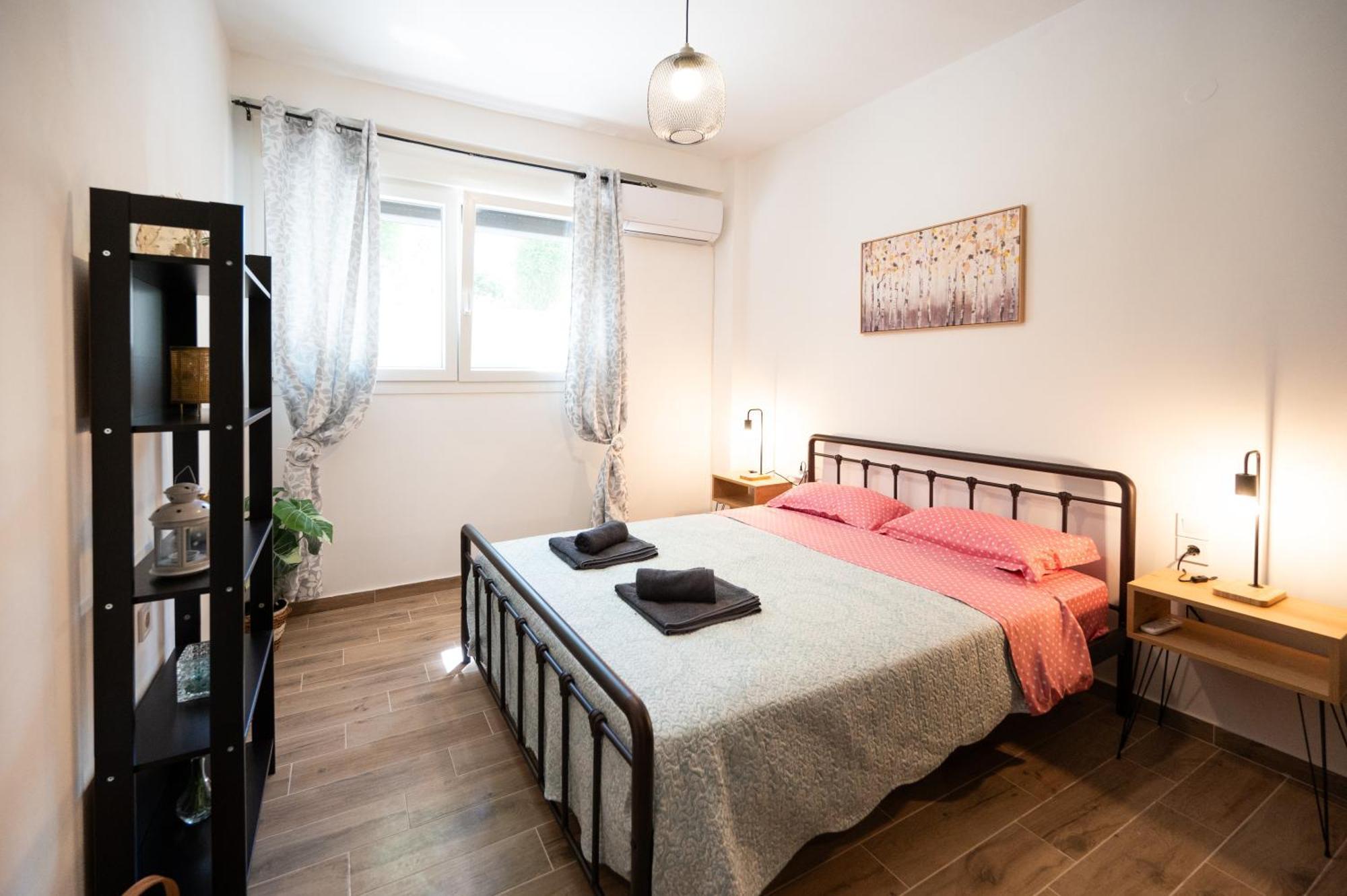 Kristi Central Home Ioannina II Exteriör bild